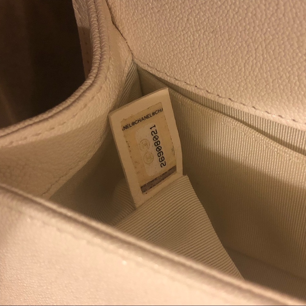 Chanel Small Le Boy White Gold Caviar Bag - Picture 6 of 8